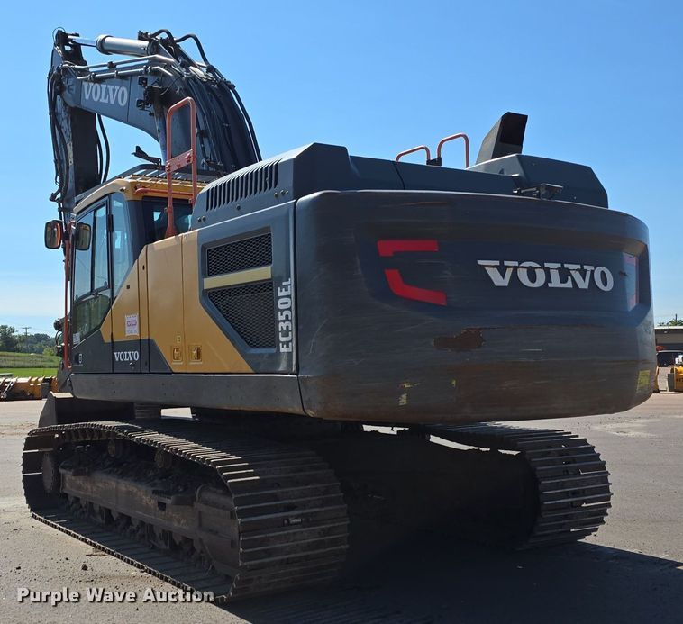 image for item DR4470 2018 Volvo  EC350EL excavator
