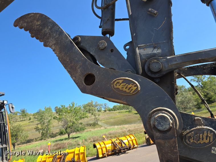 image for item DR4470 2018 Volvo  EC350EL excavator
