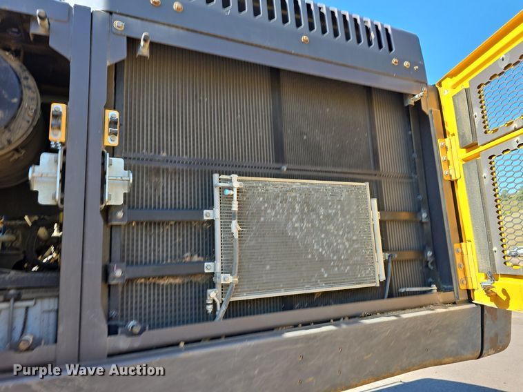 image for item DR4470 2018 Volvo  EC350EL excavator