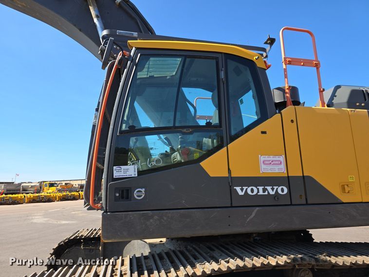 image for item DR4470 2018 Volvo  EC350EL excavator