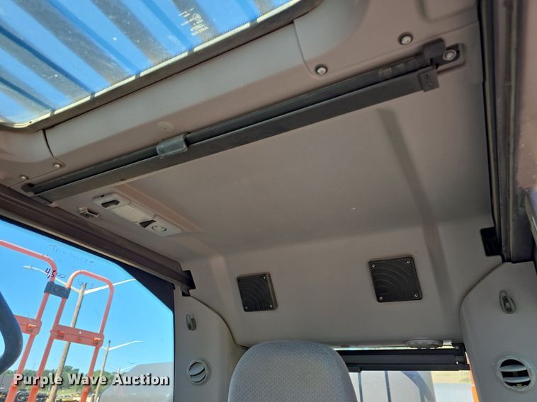 image for item DR4470 2018 Volvo  EC350EL excavator