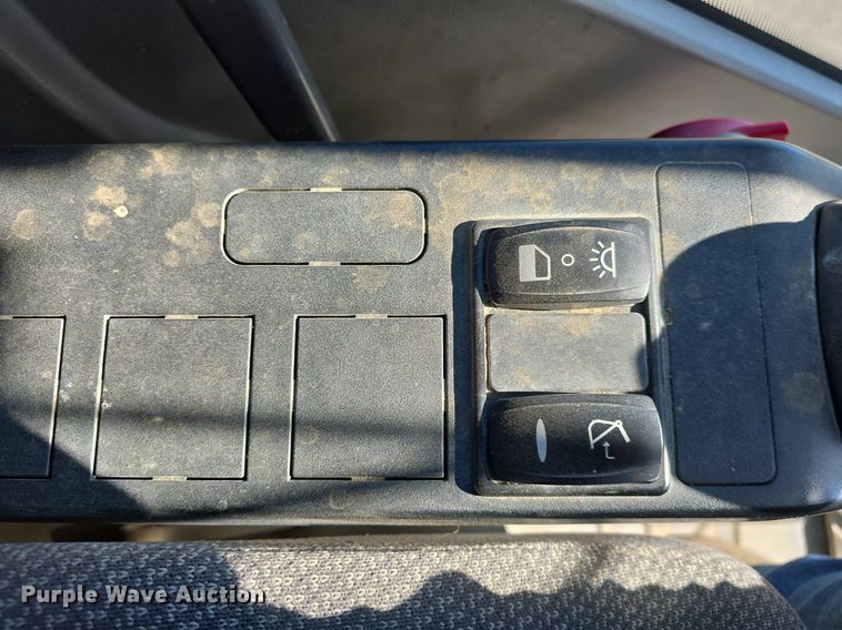 image for item DR4470 2018 Volvo  EC350EL excavator