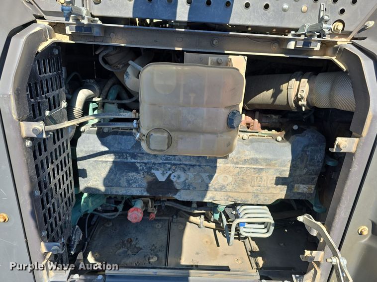 image for item DR4470 2018 Volvo  EC350EL excavator