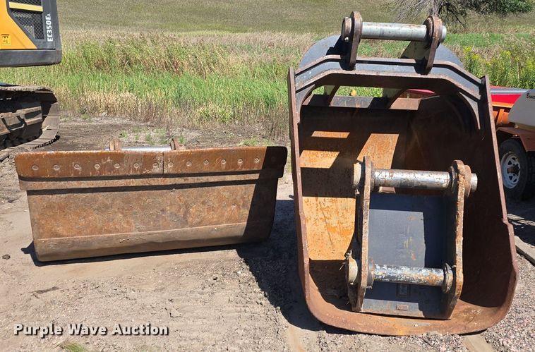 image for item DR4470 2018 Volvo  EC350EL excavator