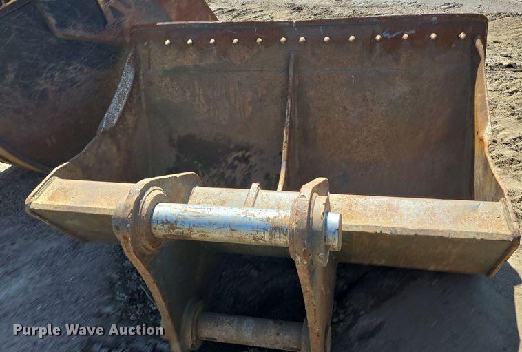 image for item DR4470 2018 Volvo  EC350EL excavator