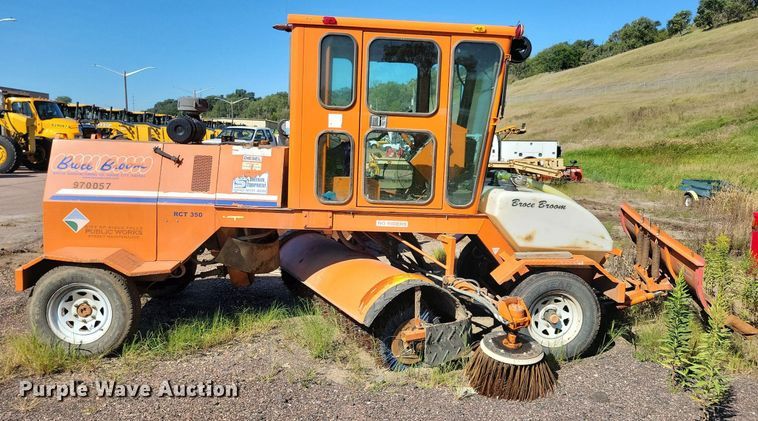 image for item DR4471 2011 Broce  RCT 350 broom