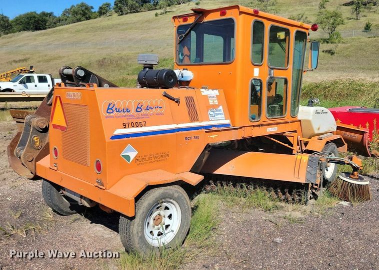 image for item DR4471 2011 Broce  RCT 350 broom