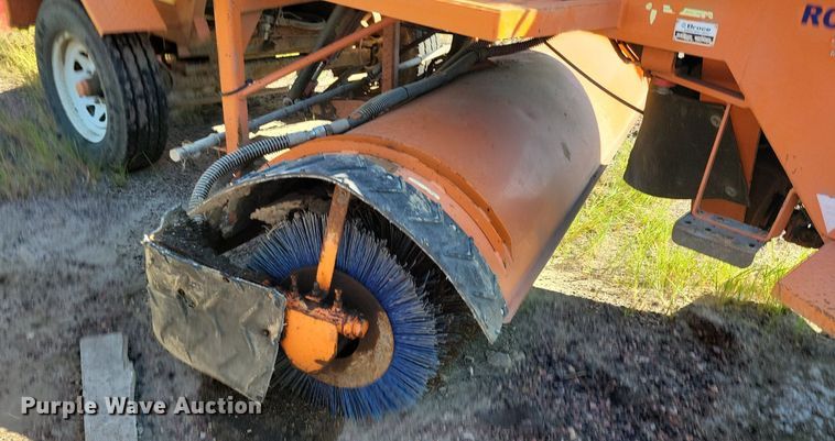 image for item DR4471 2011 Broce  RCT 350 broom