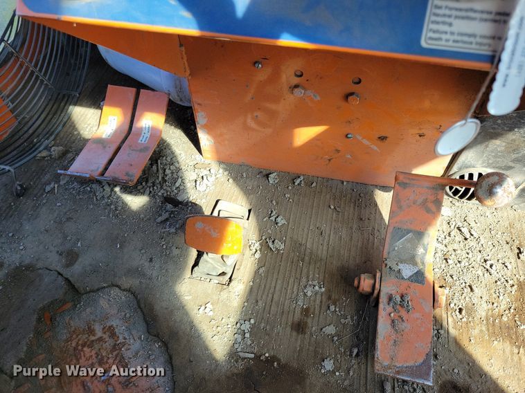 image for item DR4471 2011 Broce  RCT 350 broom