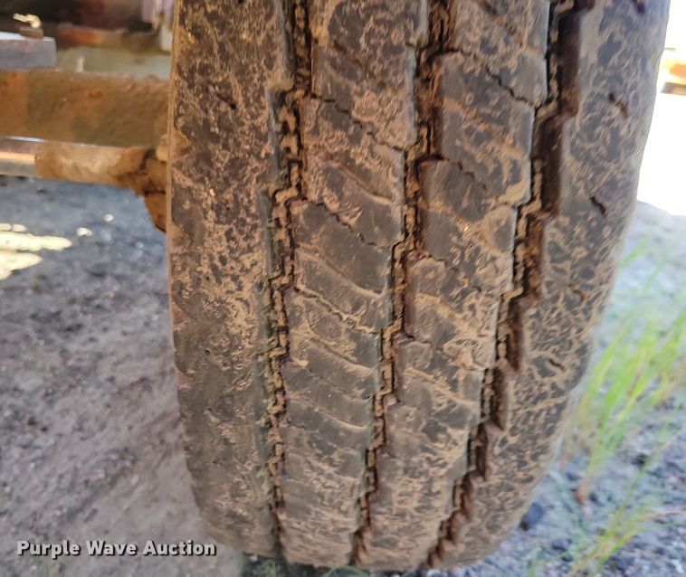 image for item DR4471 2011 Broce  RCT 350 broom