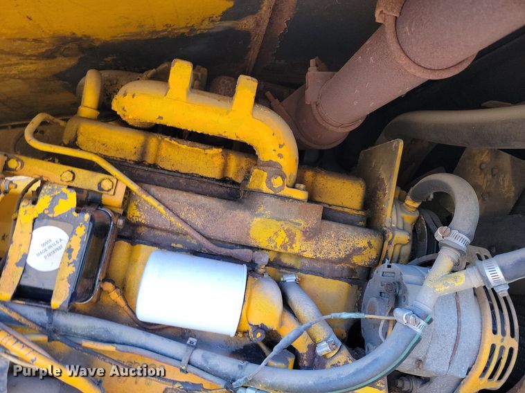 image for item DR4473 1980 Athey 7-12D windrow elevator