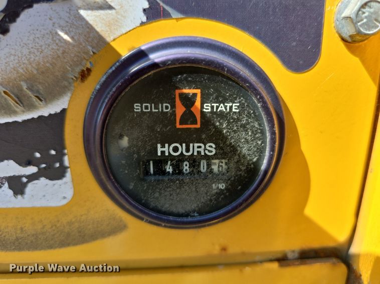 image for item DR4474 2014 Vermeer  SC802 stump grinder