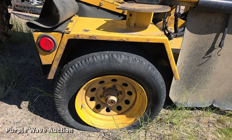 image for item DR4474 2014 Vermeer  SC802 stump grinder