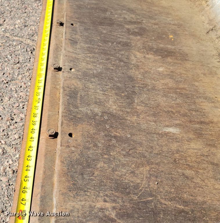 image for item DR4476 2016 Bobcat 5600 utility vehicle