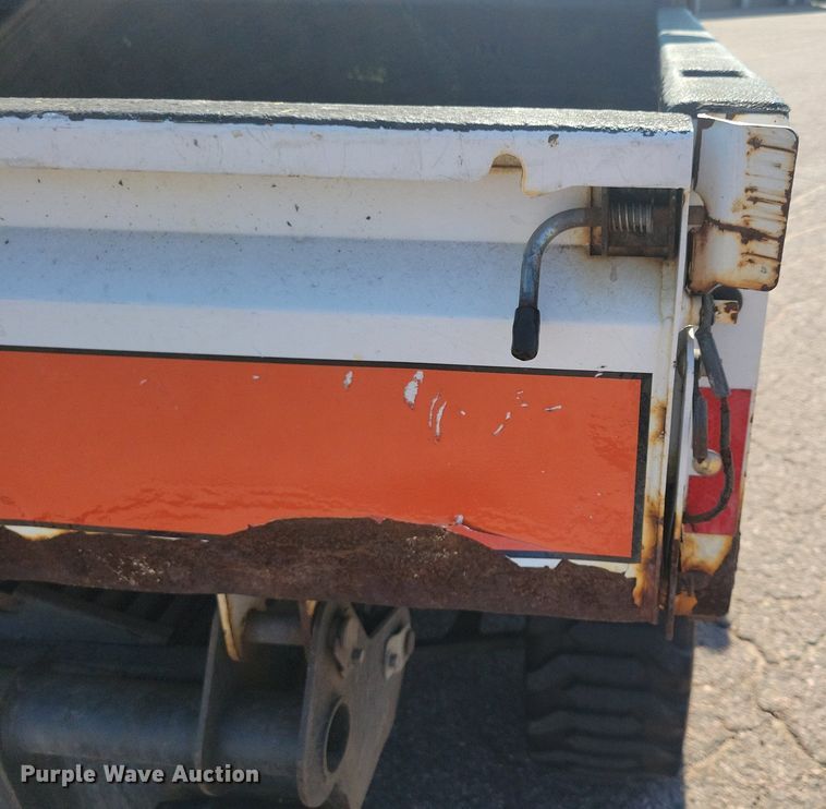 image for item DR4476 2016 Bobcat 5600 utility vehicle