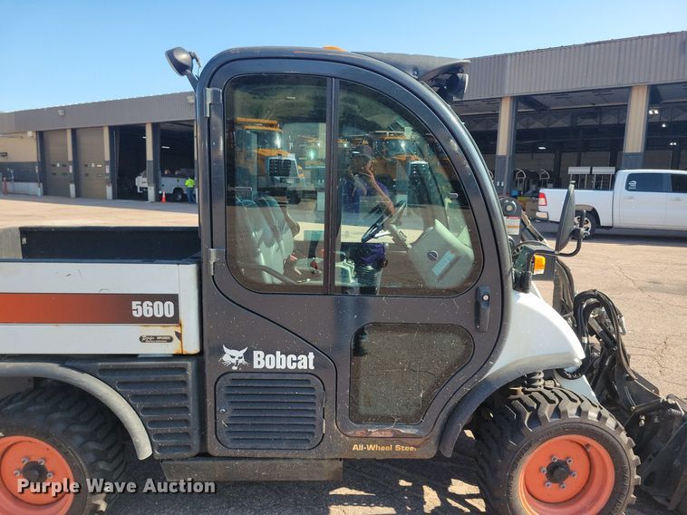 image for item DR4476 2016 Bobcat 5600 utility vehicle