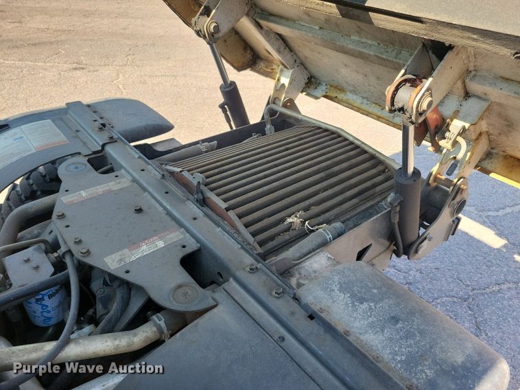 image for item DR4476 2016 Bobcat 5600 utility vehicle