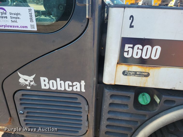 image for item DR4476 2016 Bobcat 5600 utility vehicle