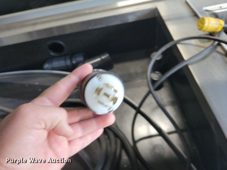 image for item DR4479 (6) serving stations