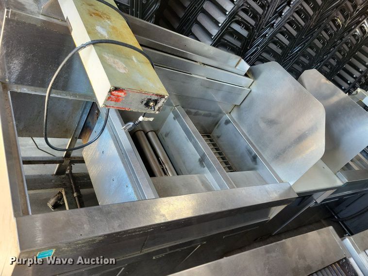 image for item DR4488 Restaurant equipment 