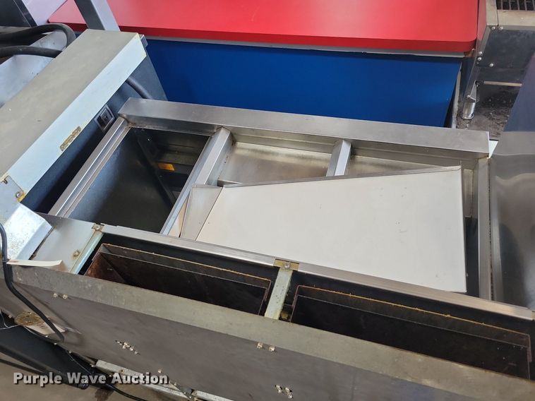 image for item DR4488 Restaurant equipment 