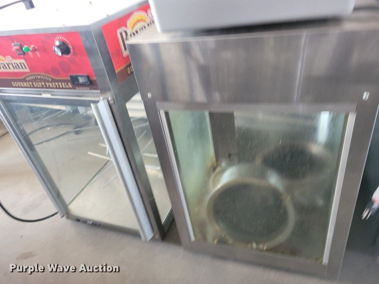 image for item DR4488 Restaurant equipment 