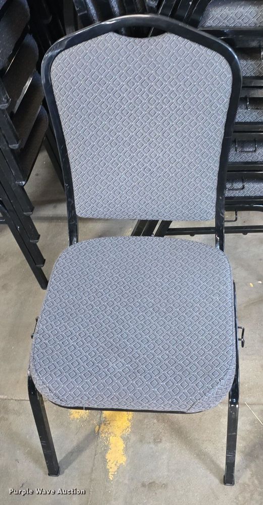 image for item DR4500 Approximately 686 chairs