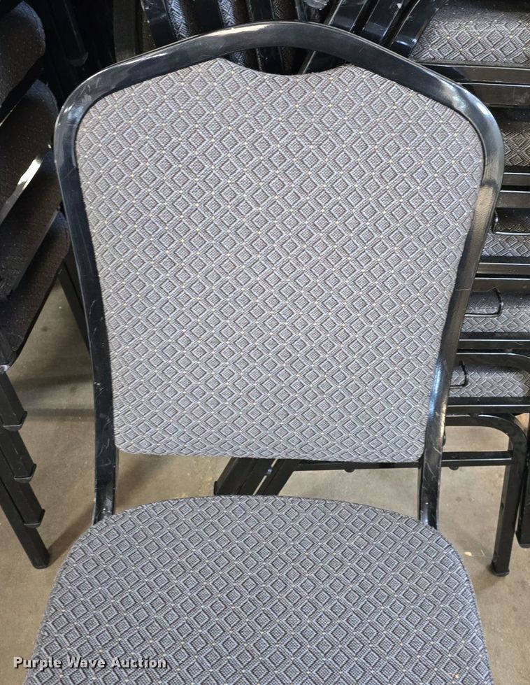 image for item DR4500 Approximately 686 chairs