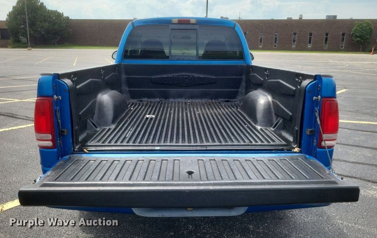 image for item DR4867 2001 Dodge  Dakota Sport pickup truck