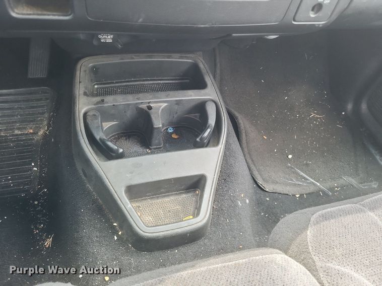 image for item DR4867 2001 Dodge  Dakota Sport pickup truck