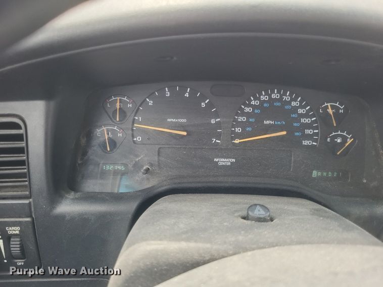 image for item DR4867 2001 Dodge  Dakota Sport pickup truck