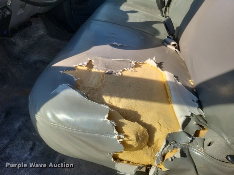 image for item DR4993 2005 Ford  F250 Super Duty XL pickup truck