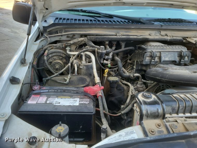 image for item DR4993 2005 Ford  F250 Super Duty XL pickup truck