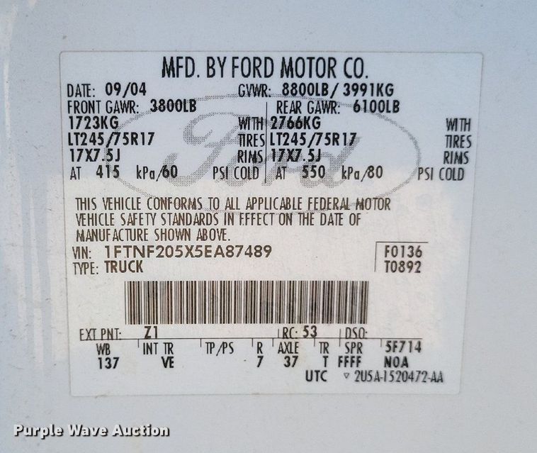 image for item DR4993 2005 Ford  F250 Super Duty XL pickup truck