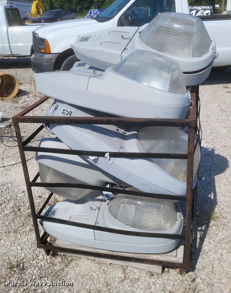 image for item DR4995 Building materials