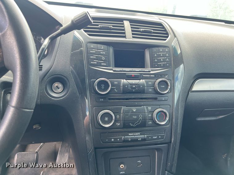 image for item DS3125 2016 Ford Explorer Police Interceptor SUV