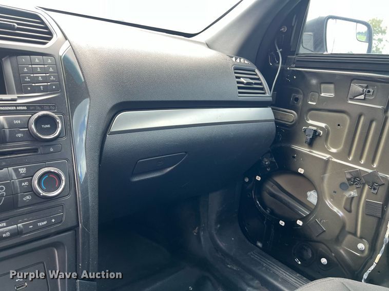 image for item DS3125 2016 Ford Explorer Police Interceptor SUV