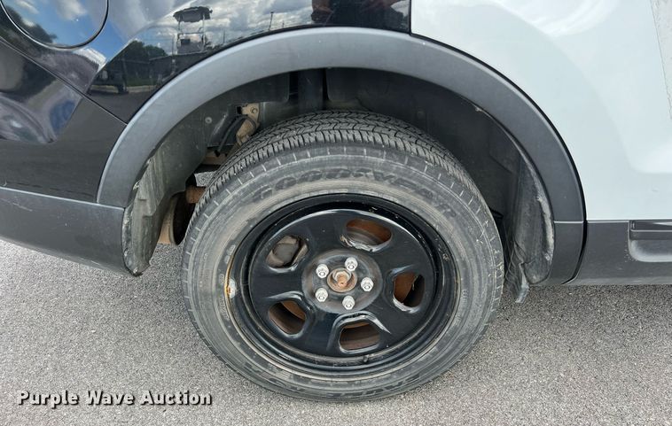 image for item DS3126 2015 Ford Explorer Police Interceptor SUV