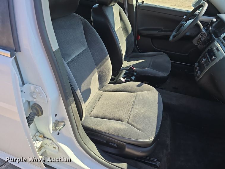 image for item DS4752 2016 Chevrolet Impala Police Cruiser 