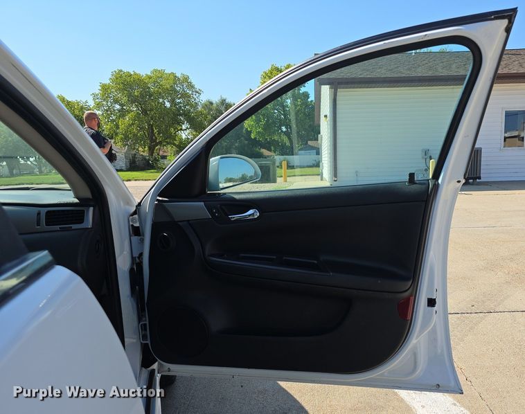 image for item DS4752 2016 Chevrolet Impala Police Cruiser 