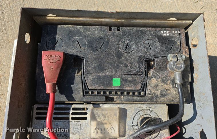 image for item DS4786 Genie PLC-30 vertical lift