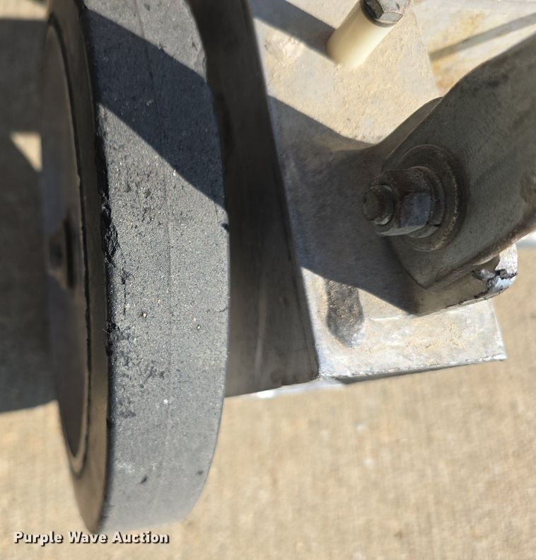 image for item DS4786 Genie PLC-30 vertical lift