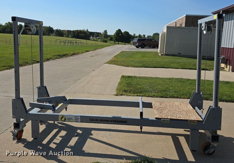 image for item DS4786 Genie PLC-30 vertical lift