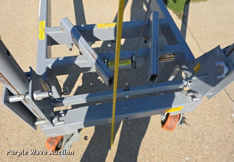 image for item DS4786 Genie PLC-30 vertical lift