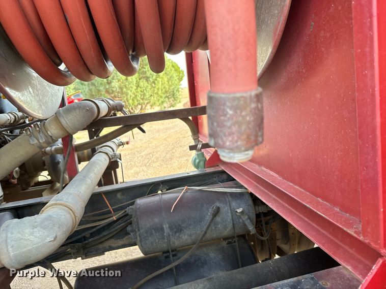 image for item DV2753 1999 International 4700 tanker fire truck