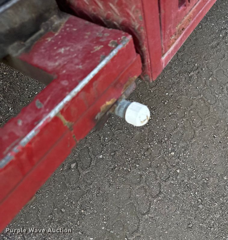 image for item DV2753 1999 International 4700 tanker fire truck