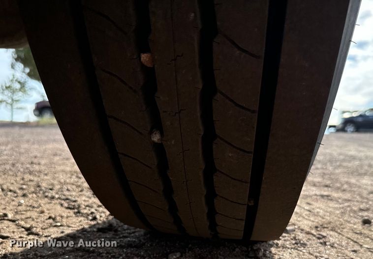 image for item DV2753 1999 International 4700 tanker fire truck