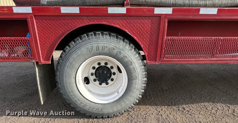 image for item DV2753 1999 International 4700 tanker fire truck