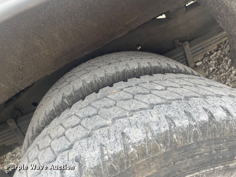 image for item DX1157 2016 Chevrolet  Express 4500 ambulance