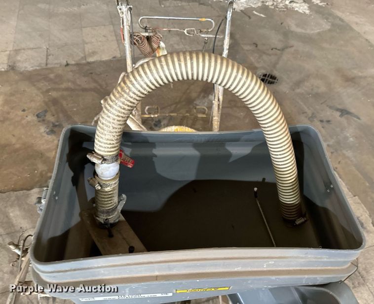 image for item DX1220 Graco paint striper